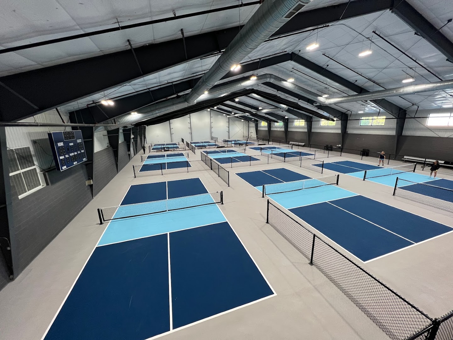MÁI CHE PICKLEBALL